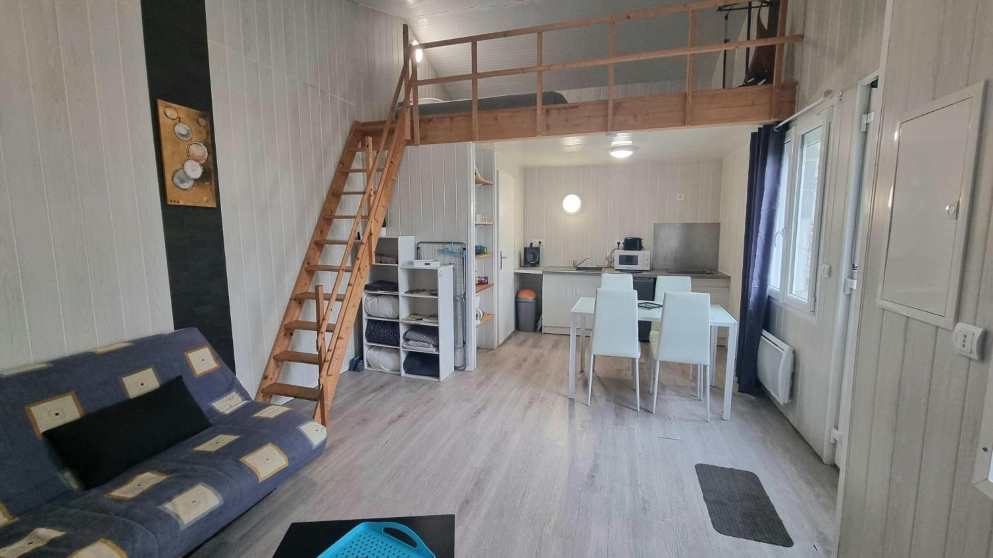 La Mezzanine - 2-4 Pers - Centre-Ville Brassac-les-Mines 外观 照片