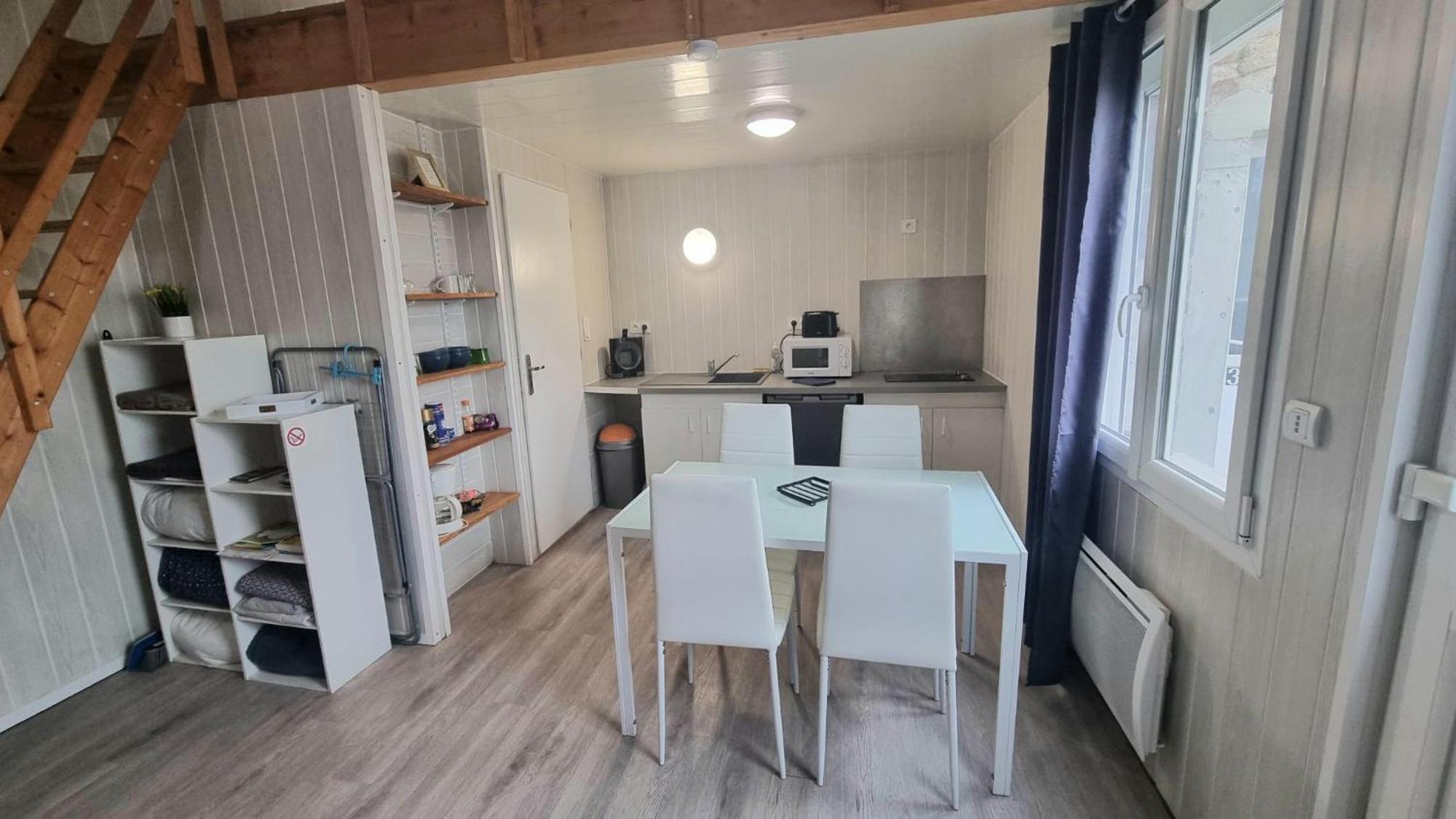 La Mezzanine - 2-4 Pers - Centre-Ville Brassac-les-Mines 外观 照片